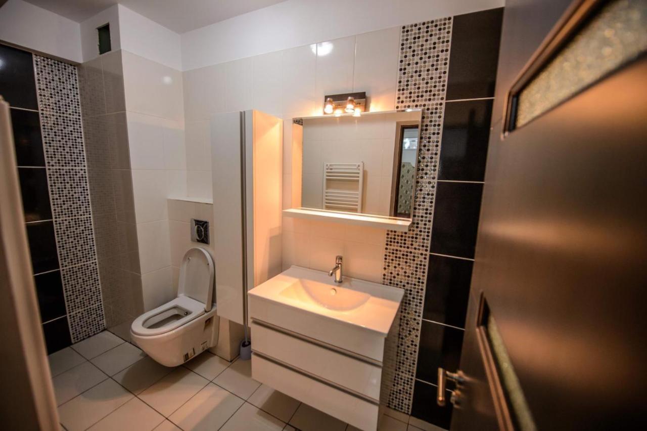 Studio Solid Apartment Mamaia